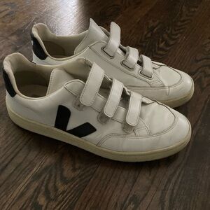 VeJa sneakers